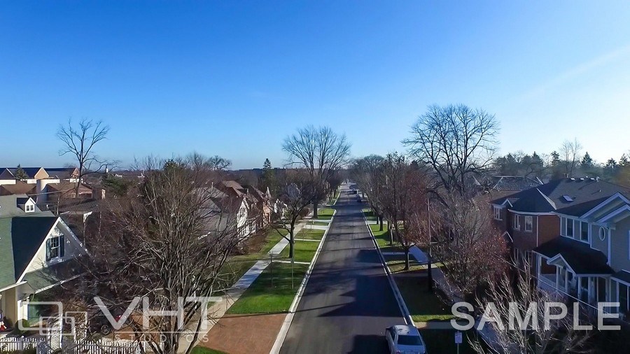 Drone - Community Sample - Glenview, Rosemont, IL, 60018 | Virtual Tour | VHT Studios