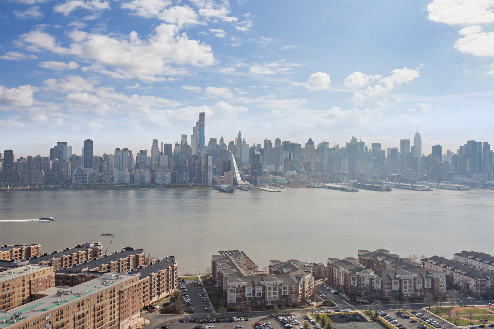 5601 Blvd East, West New York, NJ, 07093 | Virtual Tour | Overlook