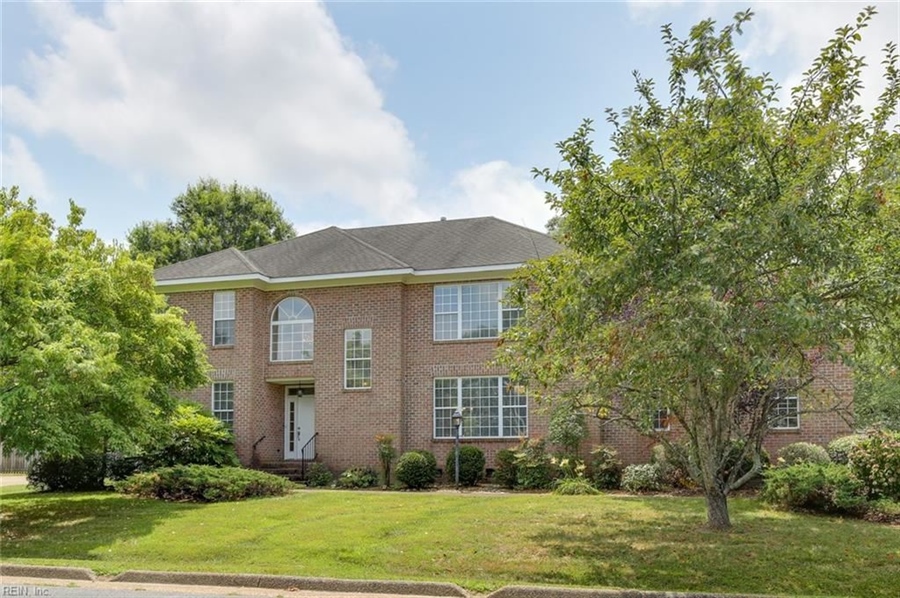 1705 Lower Church Ct, Virginia Beach, VA, 23455 | Virtual Tour | Howard Hanna William E. Wood 