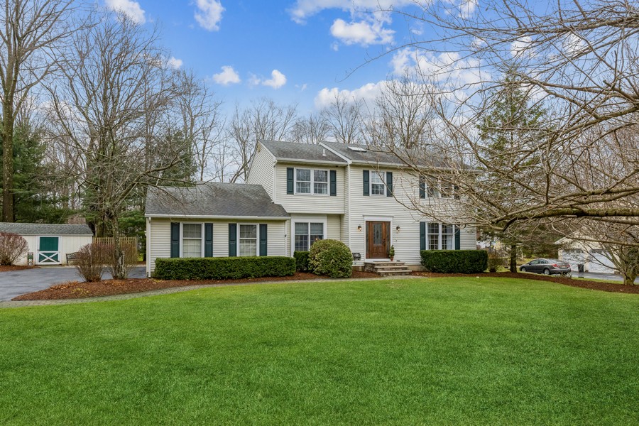 10 Colonial Oaks Dr, Oak Ridge, NJ, 07438 Virtual Tour RE/MAX House