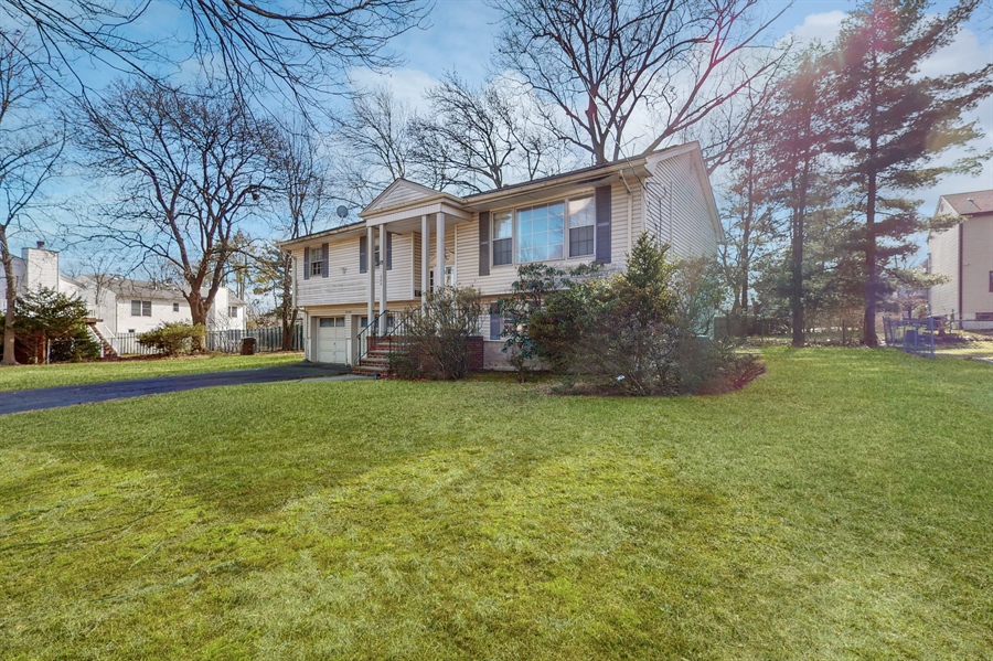 260 Virginia Ct, Paramus, NJ, 07652 Virtual Tour Keller Williams