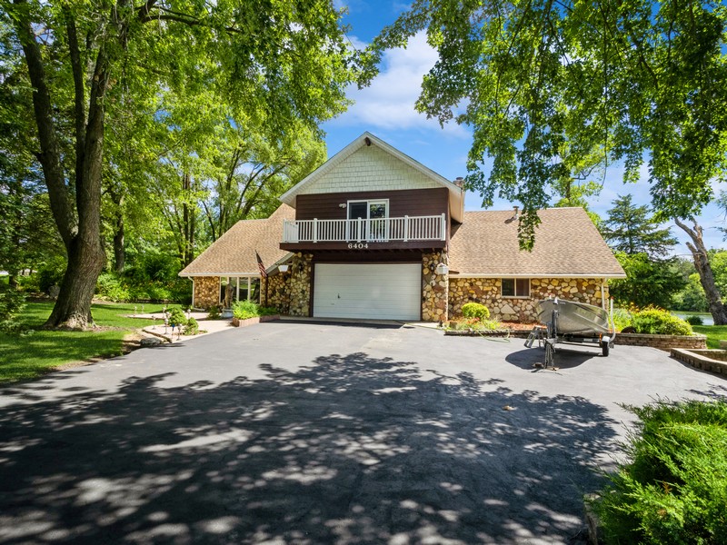 6404 Lakeview, Huntley, IL, 60142 | Virtual Tour | NellyCorp Realty